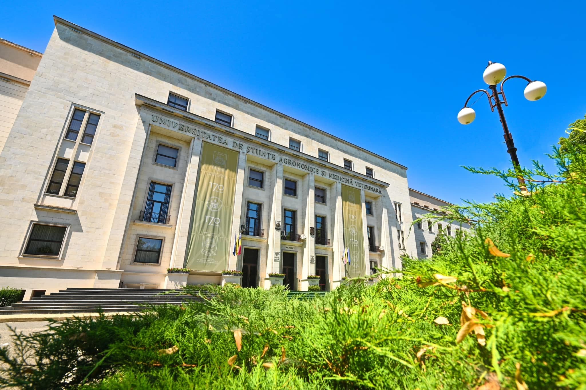 Clădirea principală a USAMV București